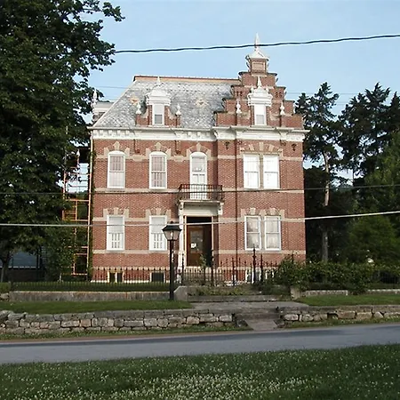 Herzog Mansion